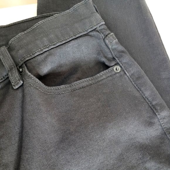 Calvin Klein Women's Black High Rise Slim Leg Jeans - Size 30 - Picture 5 of 14